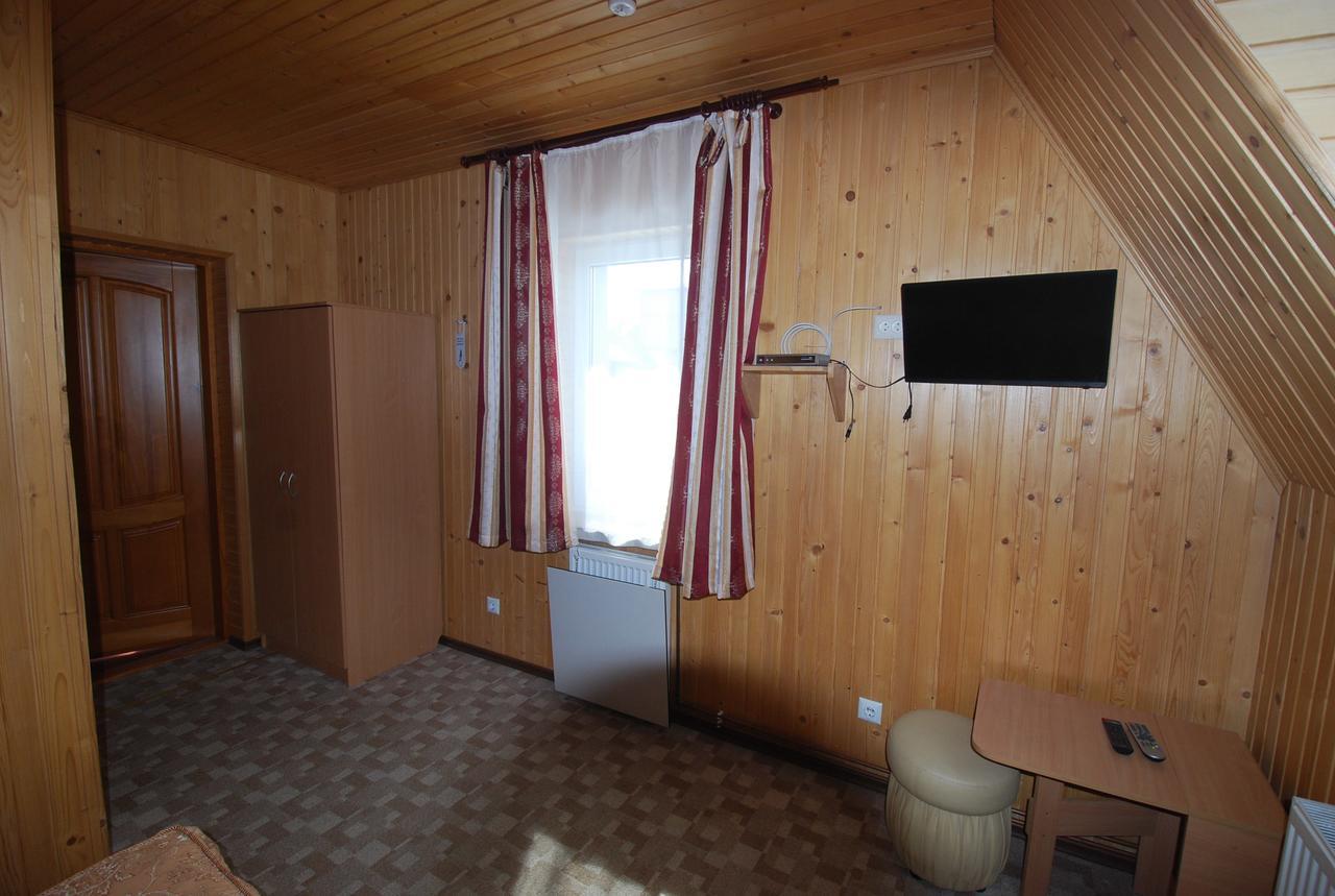 Zelena Dacha Hotel Drahobrat Eksteriør billede